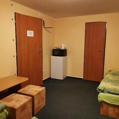 Srub Lodge *